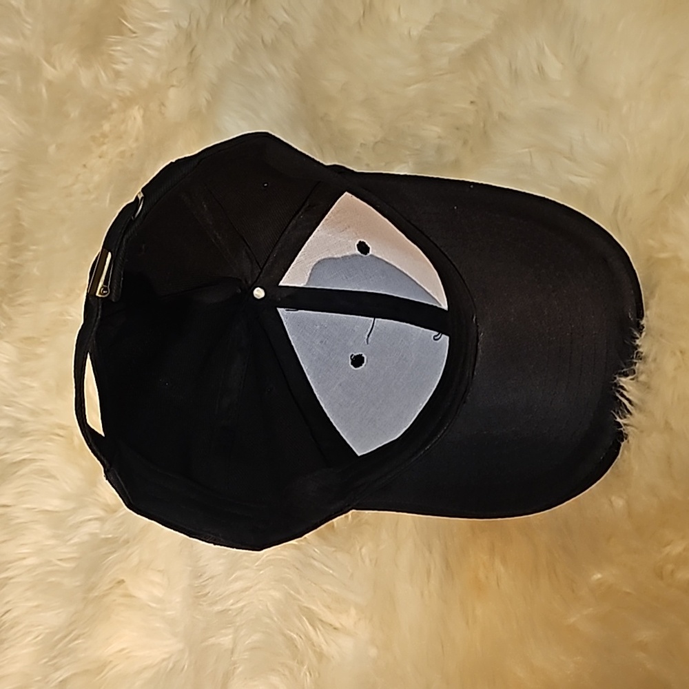 Hat - Picture 7 of 9
